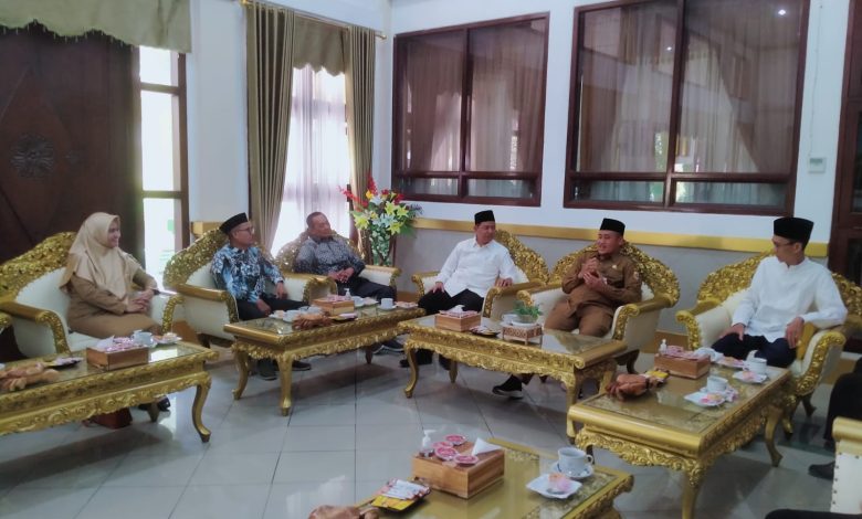 Plt Bupati Pemalang menerima rombongan auediensi PDM Pemalang